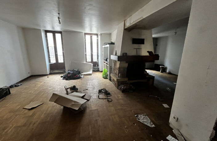 RIEUPEYROUX : Immeuble à rénover — photo 4