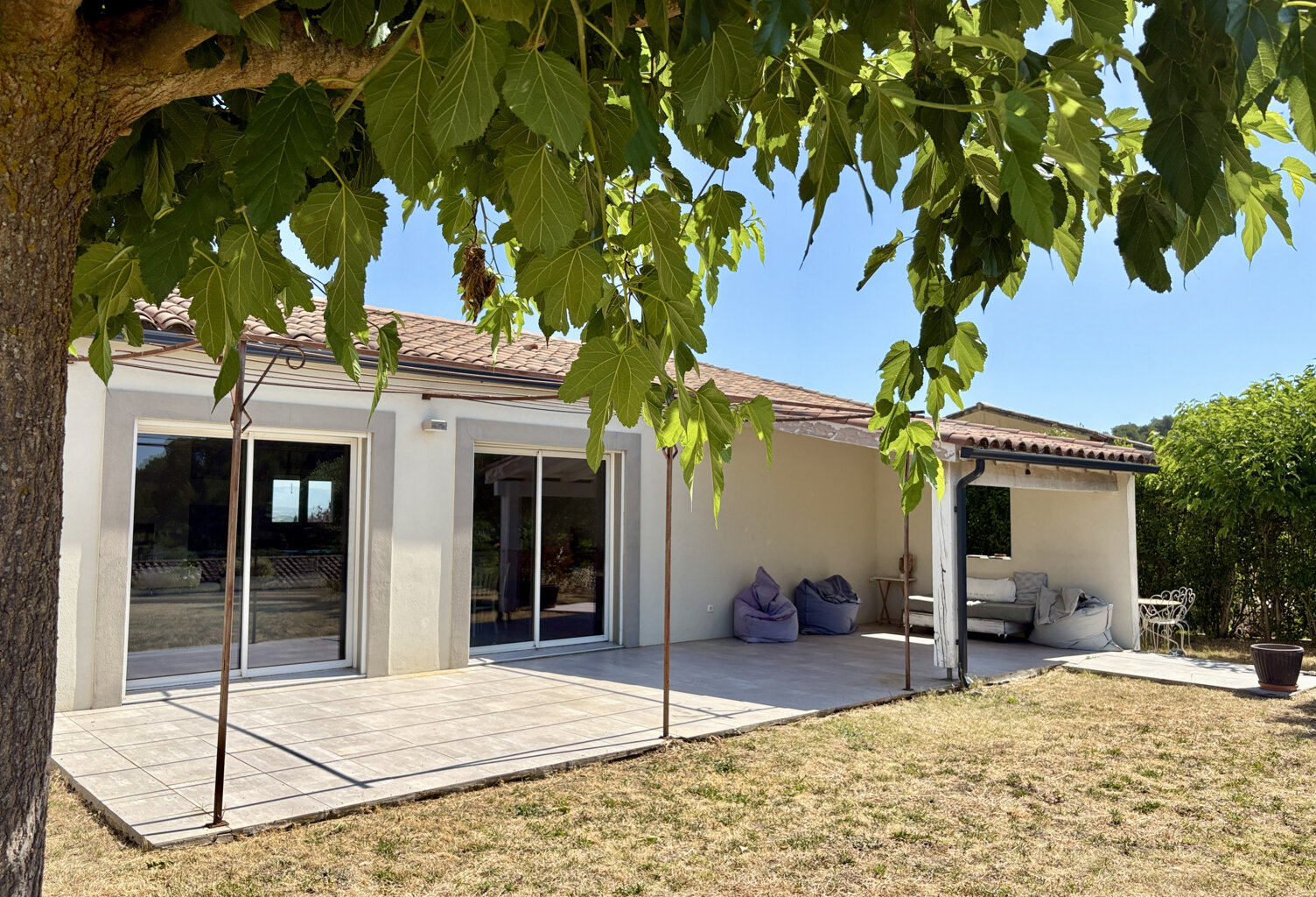 CARCASSONNE Est- Villa de plain-pied avec piscine — photo 1