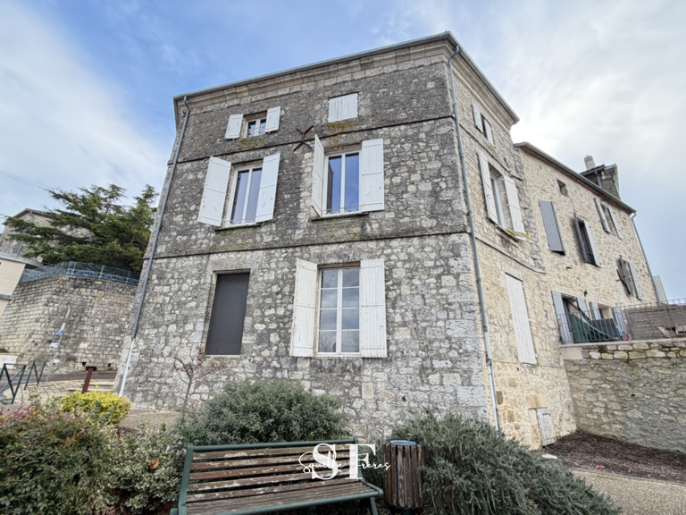 RIVE GAUCHE, IMMEUBLE DE CARACTERE APPARTEMENT ET LOCAL COMMERCIAL — photo 1