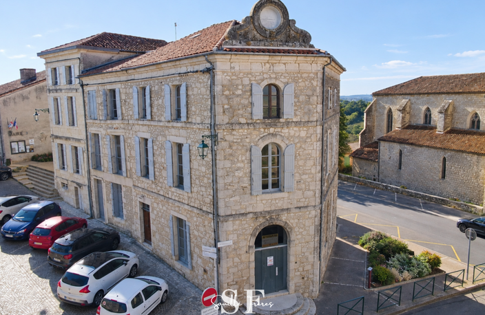 RIVE GAUCHE, IMMEUBLE DE CARACTERE APPARTEMENT ET LOCAL COMMERCIAL — photo 3