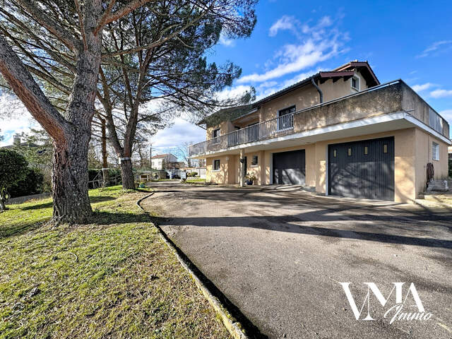 Maison de 197m2 sur une parcelle de terrain de 1156m2 avec p — photo du bien