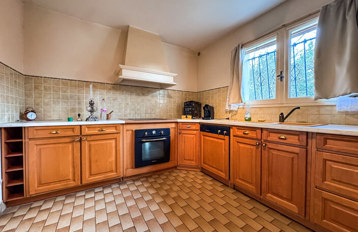 Maison et garage en lotissement calme — photo 4