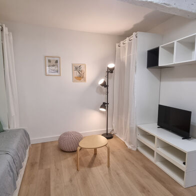 Appartement 1 pièces 390 €