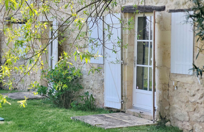 MAISON EN PIERRE - 250 M2 - 4 CH - 1.2 HA - CALME — photo 2