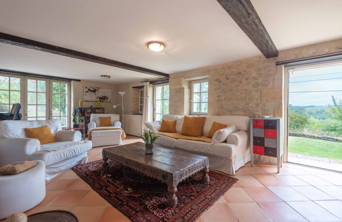MAISON EN PIERRE - 250 M2 - 4 CH - 1.2 HA - CALME — photo 5