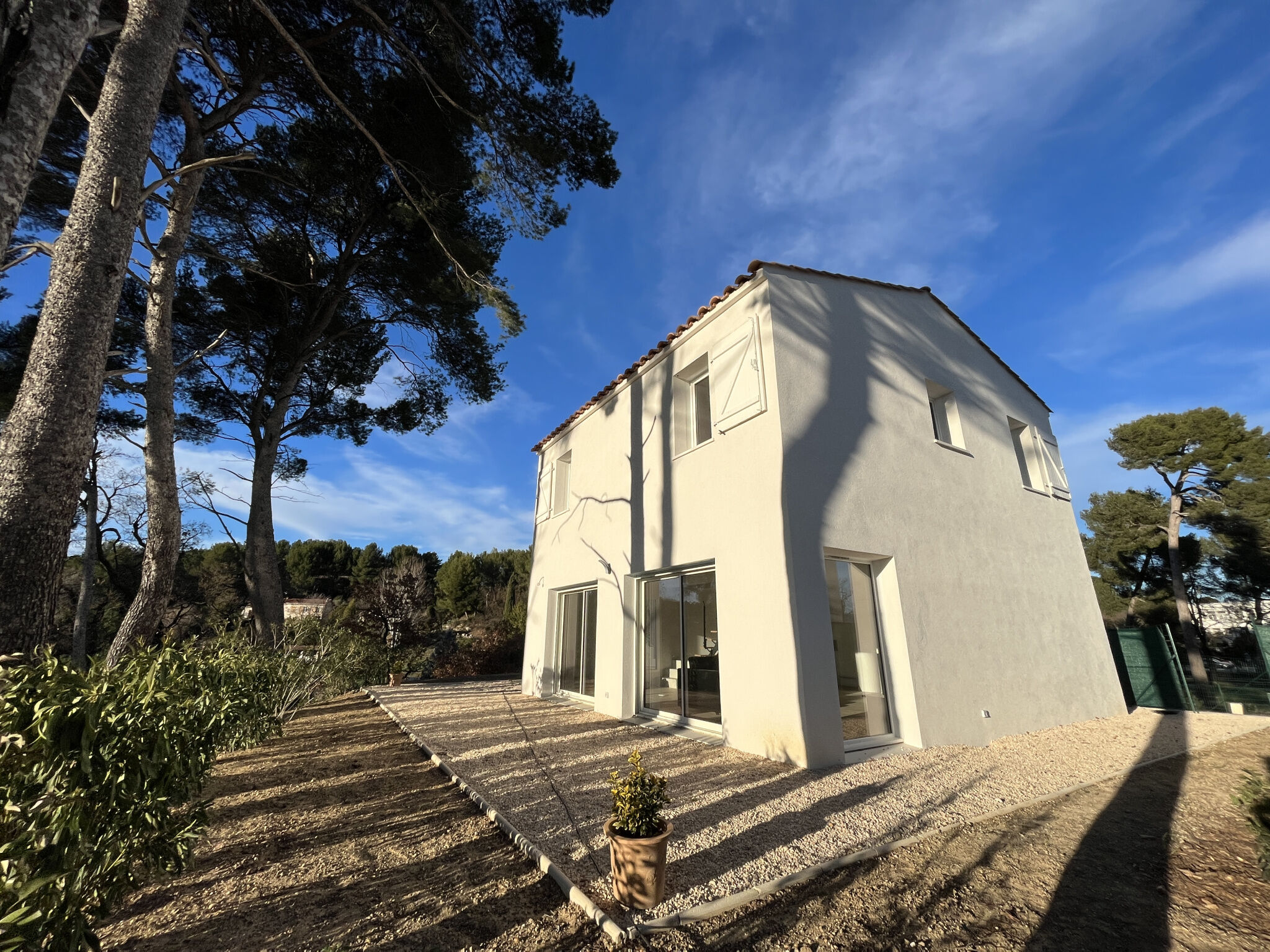 Villa / Maison  T5 à louer Aubagne 13400
