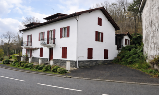 Maison 10 Pièces 265 m² à vendre à Saint-Just-Ibarre (64120)