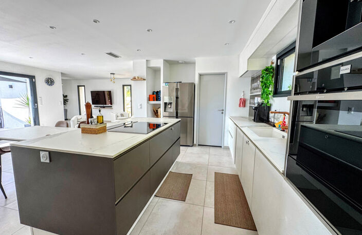 A VENDRE VILLA 6 pièces CONTEMPORAINE RECENTE — photo 4