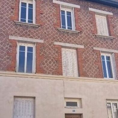 Appartement 4 pièces 690 €
