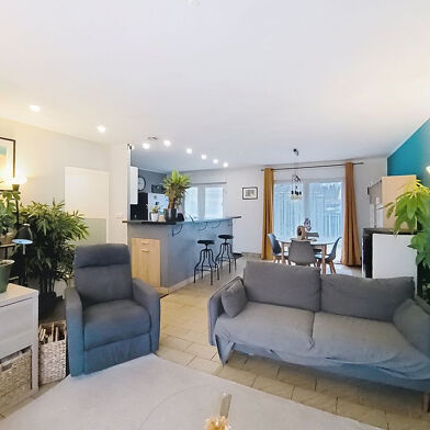 Maison 6 pièces 217300 €