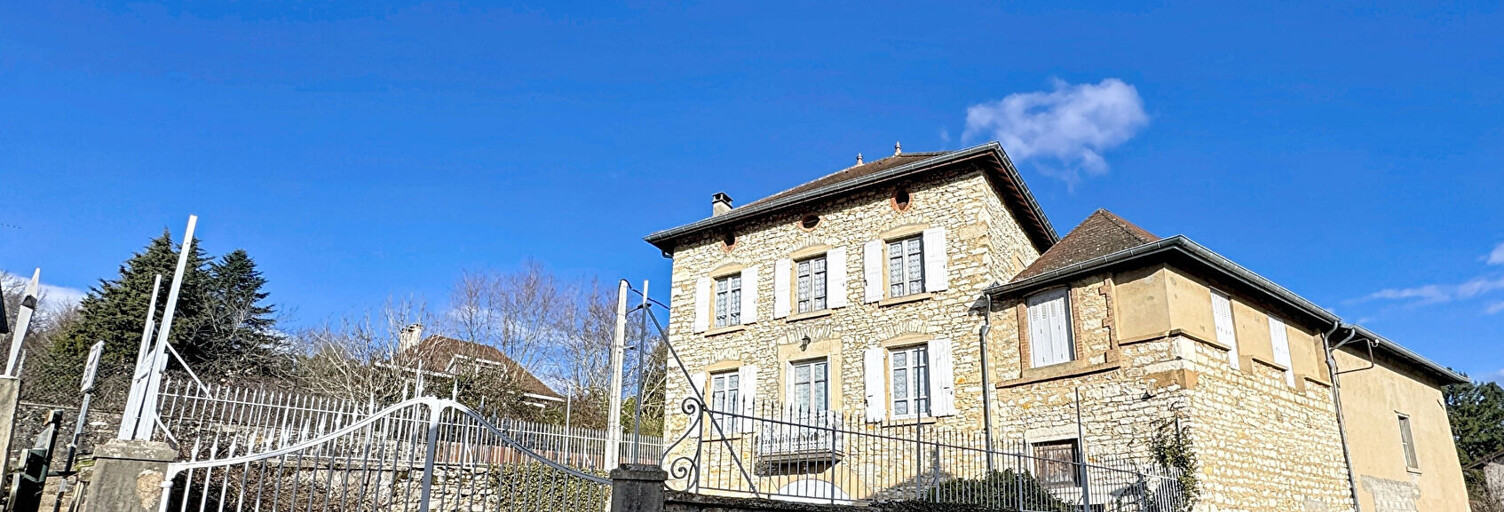 Maison 7 Pièces 182 m² à vendre à Sermérieu (38510)