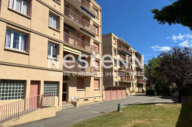 Appartement 4 pièces 1085 €