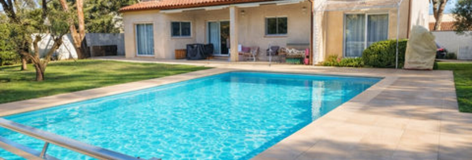 Maison 6 Pièces 153 m² à vendre à Villeneuve-lès-Avignon (30400)