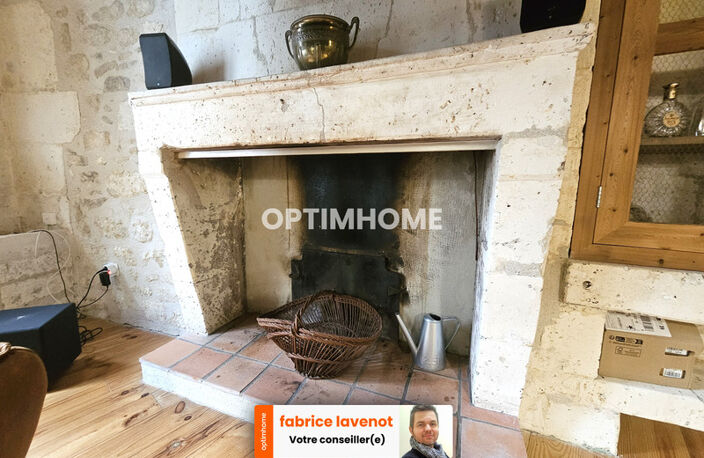 Appartement 5 pièces 140 m² aux portes d' ANGOULEME, sur la commune LE GOND PONTOUVRE (16) — photo 2