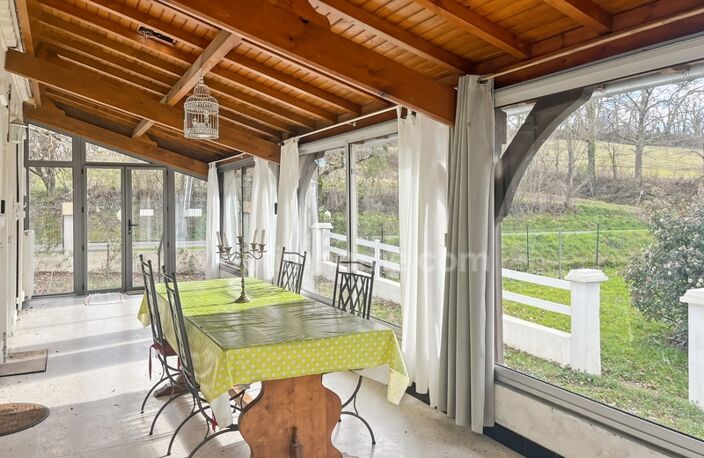 MAISON EN PIERRE RENOVEE 133M² 4 pièces MONTREAL (32) — photo 2