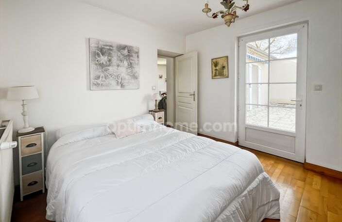 MAISON EN PIERRE RENOVEE 133M² 4 pièces MONTREAL (32) — photo 5