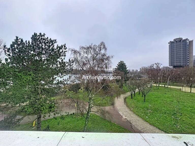 À vendre – Appartement 6 pièces à Créteil, face au lac et proche centre commercial — photo 1