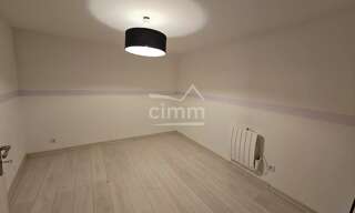 Maison 4 Pièces 88 m² à louer à Villeneuve (04180)