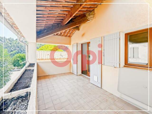 À VENDRE- MAISON T5 -TERRASSE -CAVE — photo du bien