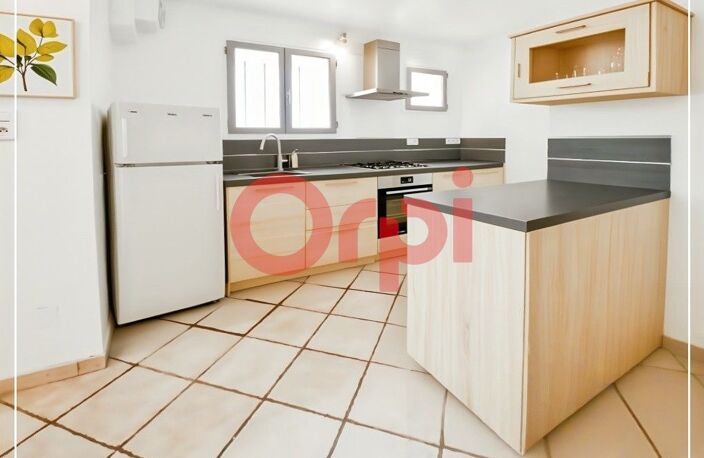 À VENDRE- MAISON T5 -TERRASSE -CAVE — photo 3