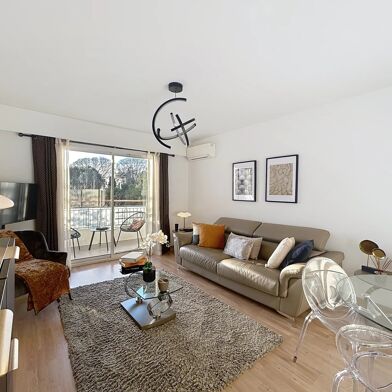 Appartement 1 pièces 240000 €