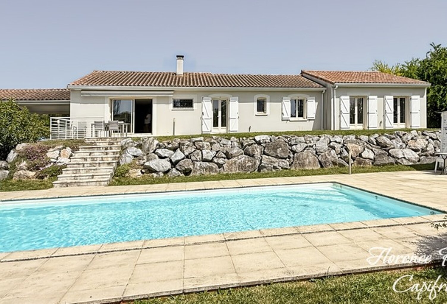 Villa moderne et familiale de plain-pied 6 pièces avec piscine proche de Cuq-Toulza (81) — photo 1