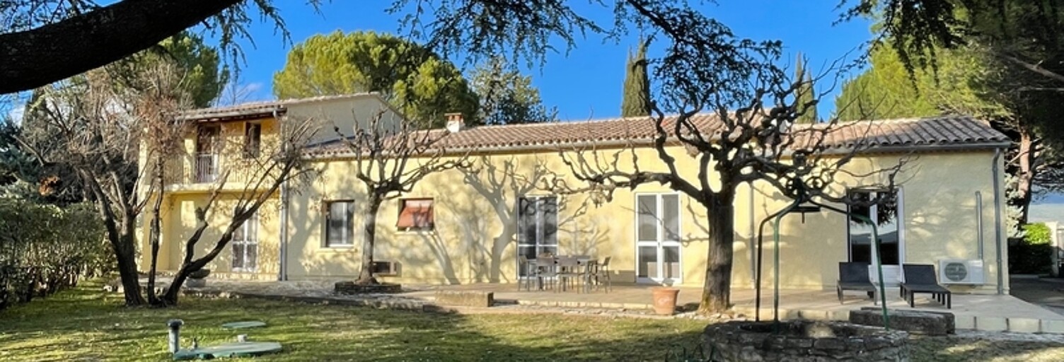 Maison 6 Pièces 192 m² à vendre à Saint-Saturnin-lès-Apt (84490)