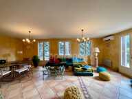 SAINT-SATURNIN-LÈS-APT – Propriété d’exception au cœur du Luberon, piscine et tennis privé Terrain de 5800 m² — photo 2