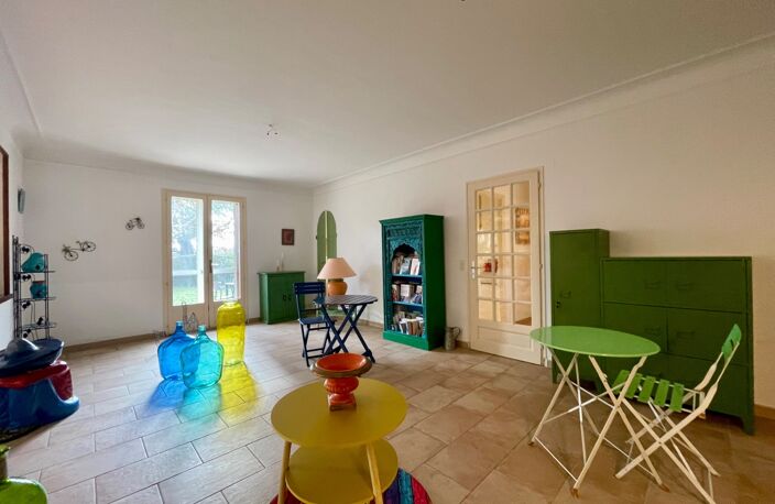 SAINT-SATURNIN-LÈS-APT – Propriété d’exception au cœur du Luberon, piscine et tennis privé Terrain de 5800 m² — photo 5