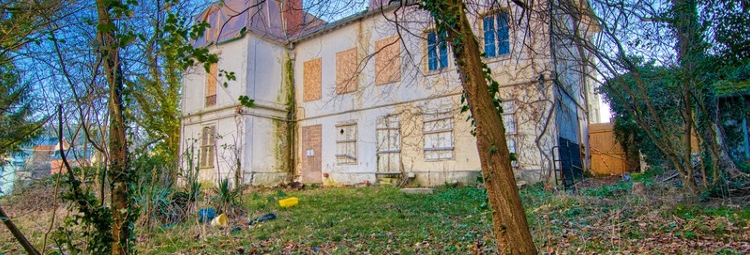 Maison 10 Pièces 320 m² à vendre à Besançon (25000)
