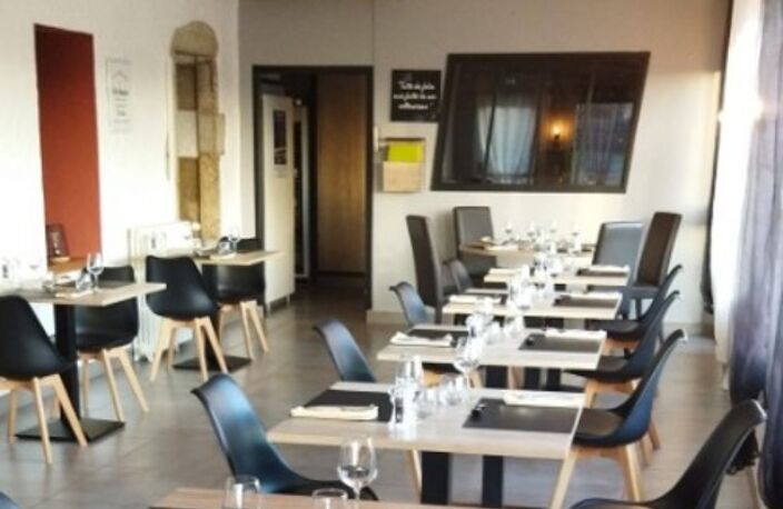 Restaurant + murs à vendre aux portes de VICHY (03) — photo 2