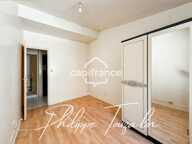 Dpt Vienne (86), à vendre CHATELLERAULT Immeuble de rapport – 220 m² – 8 logements – Quartier historique CHATELLERAULT (86) — photo 4
