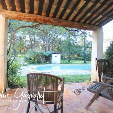 Maison 6 pièces 584500 €