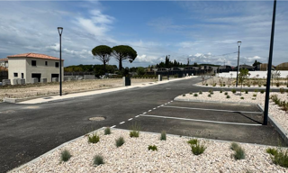 Terrain 640 m² à construire Les Pennes-Mirabeau (13170)