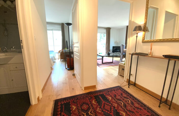 Dpt Alpes Maritimes (06), à vendre CANNES- Oxford  appartement T2 , cave et parking en sous sol — photo 3