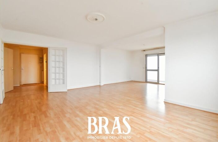 Appartement Nantes 5 pièces avec cave et garage fermé — photo 2