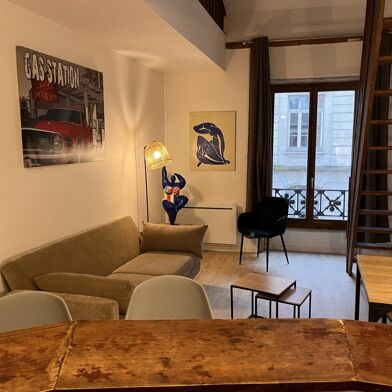 Appartement 1 pièces 1050 €