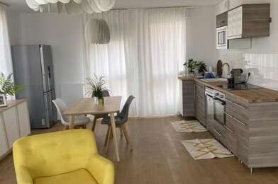 Appartement 1 pièces 700 €