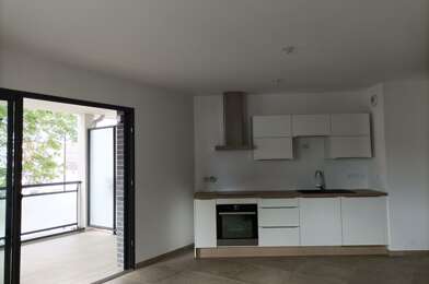 Appartement 3 pièces 990 €