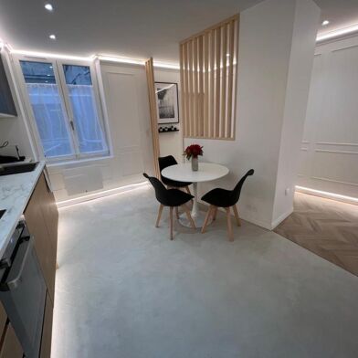 Appartement 3 pièces 1210 €