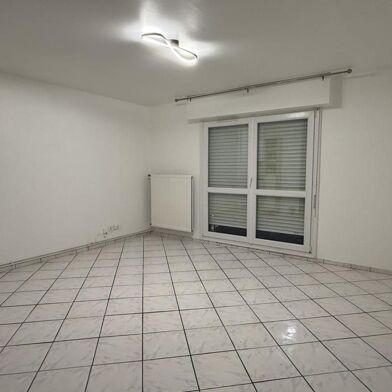 Appartement 1 pièces 480 €