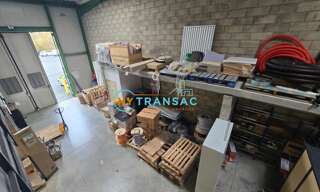 Local industriel  512 m² à louer à Saint-Thibault-des-Vignes (77400)