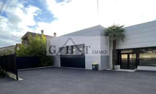 Local industriel  415 m² à louer à Saint-Maur-des-Fossés (94100)