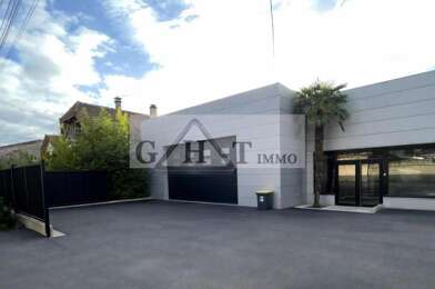 Local industriel  5396 €