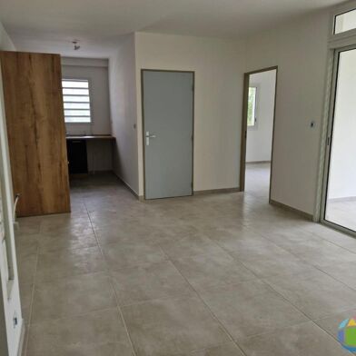 Appartement 3 pièces 950 €