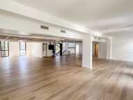Plateau de bureaux 210 m² ST.DENIS — photo 2