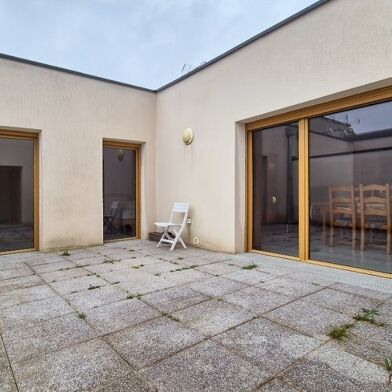 Maison 5 pièces 349000 €