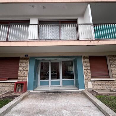 Appartement 3 pièces 90000 €