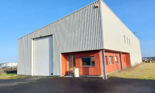Local industriel  143 m² à louer à Avanton (86170)