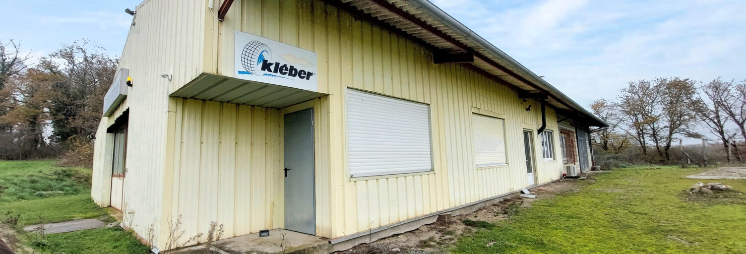 Local industriel 5 Pièces 380 m² à vendre à Lessac (16500)